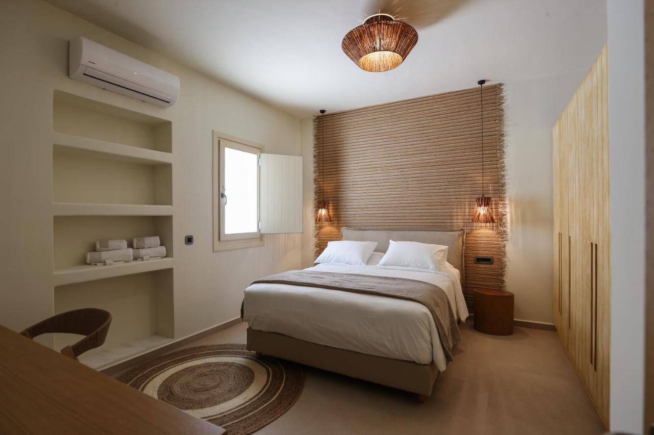 Life Suites Tourlos Bagian luar foto