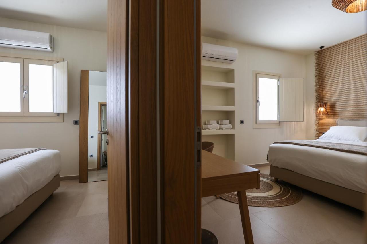Life Suites Tourlos Bagian luar foto